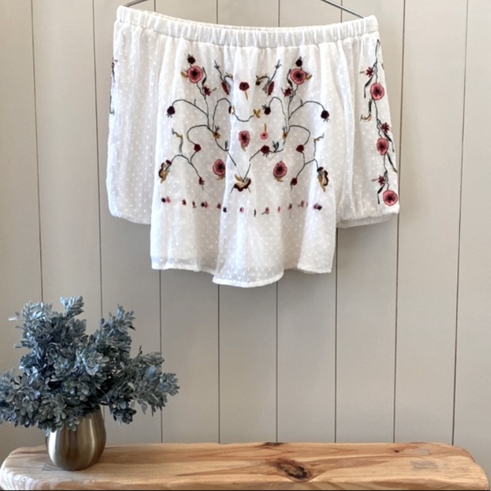 🌺 off the shoulder top